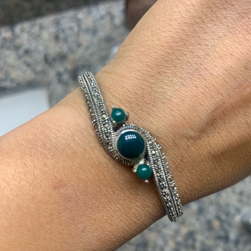 Gorgeous silver bangle/bracelet!!! I bought this from India at a jewelry store